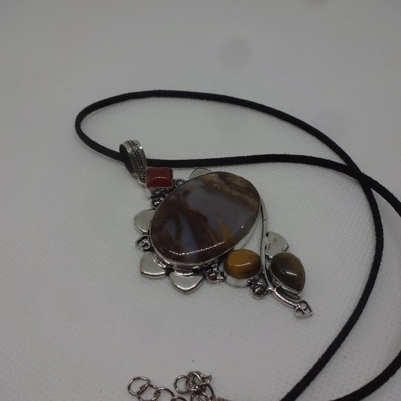 Natural "MONTANA AGATE, TIGERS EYE & CARNELIAN" Handmade Sterling Pendant - Picture 3 of 3